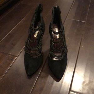 Women’s BCBGA Generation heels